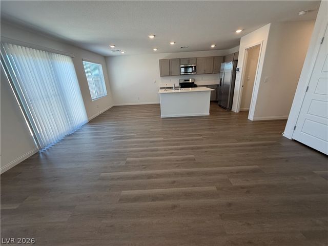 10352 Ricordi Street, Las Vegas, NV 89117