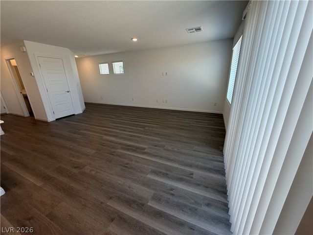 10352 Ricordi Street, Las Vegas, NV 89117