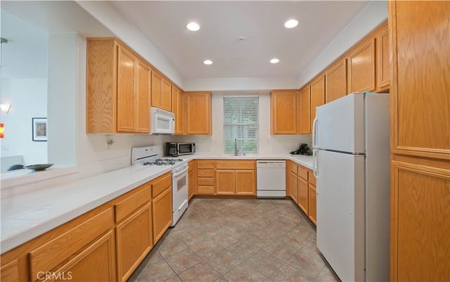 28248 Canterbury Court, Valencia, CA 91354