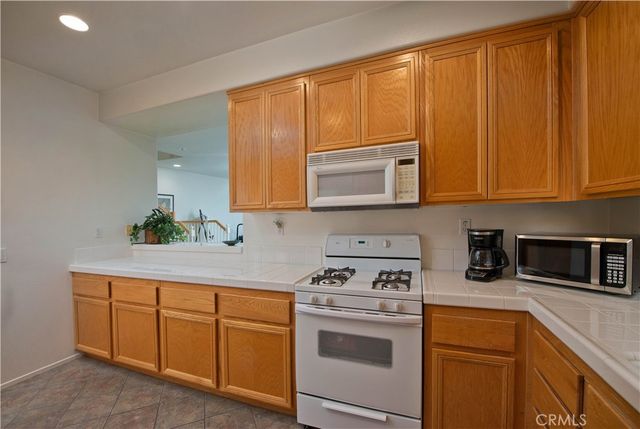 28248 Canterbury Court, Valencia, CA 91354