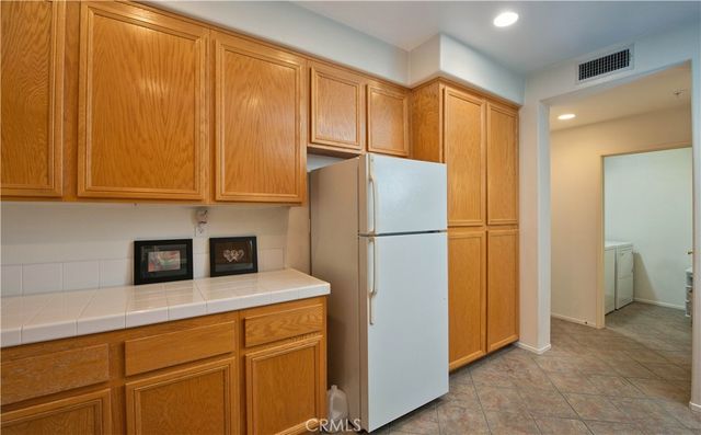 28248 Canterbury Court, Valencia, CA 91354