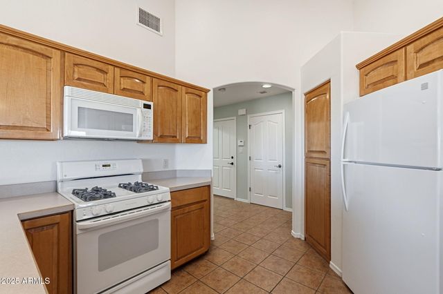 3611 WHEELAN Loop, Sierra Vista, AZ 85635