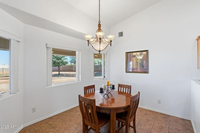 3611 WHEELAN Loop, Sierra Vista, AZ 85635