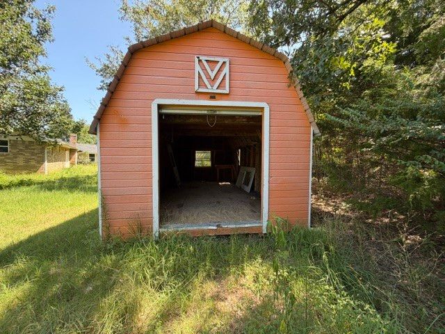 17452 E US Hwy 270, Hartshorne, OK 74547