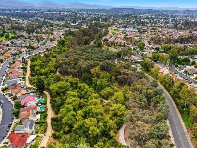 24494 Copper Cliff Court, Lake Forest, CA 92630