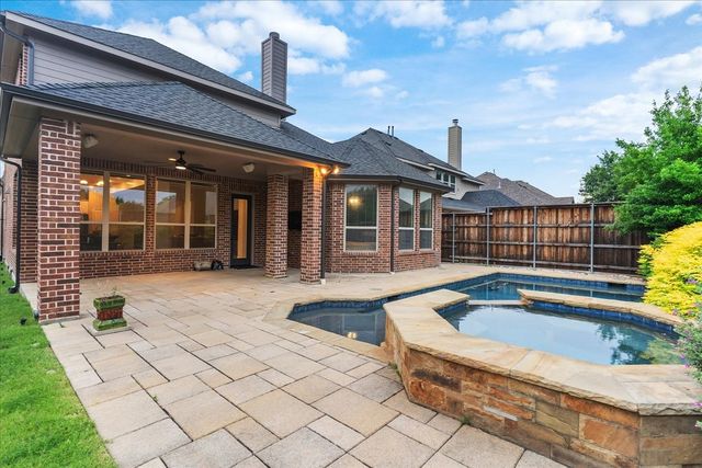 5621 Fringetree Drive, Mckinney, TX 75071