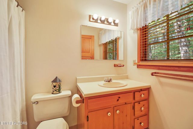 458 Running Deer Drive, Crab Orchard, TN 37723