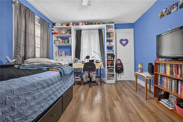 4140 PROSPECT Avenue, Kansas City, MO 64130