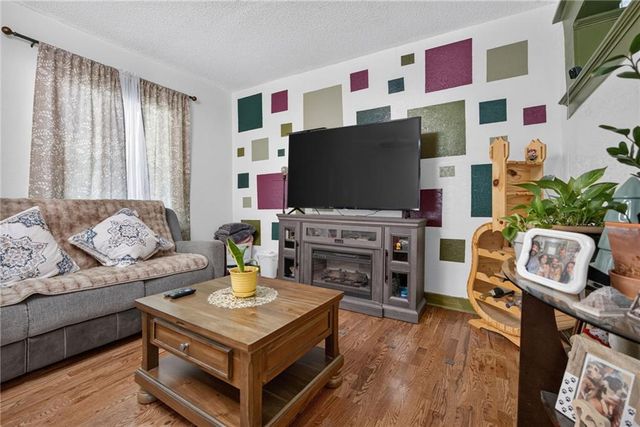 4140 PROSPECT Avenue, Kansas City, MO 64130