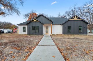 3013 Seaton Drive, Dallas, TX 75216