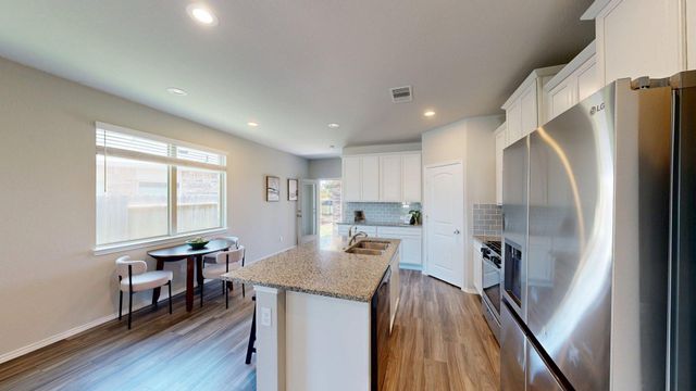 9208 Inland Leather Lane, Conroe, TX 77385
