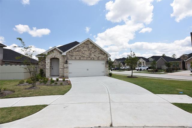 9208 Inland Leather Lane, Conroe, TX 77385