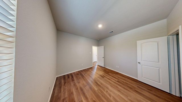 9208 Inland Leather Lane, Conroe, TX 77385