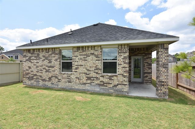 9208 Inland Leather Lane, Conroe, TX 77385