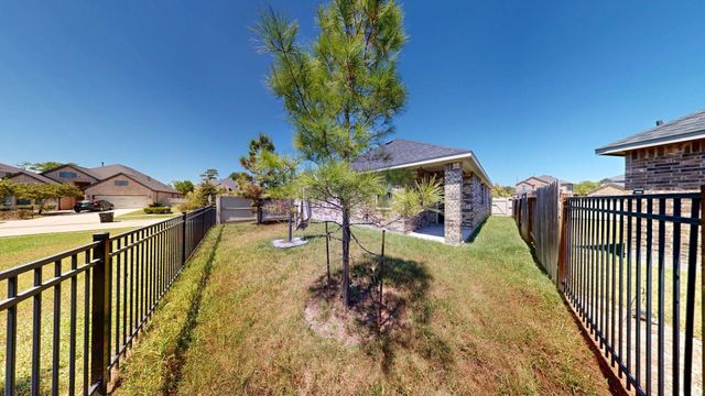 9208 Inland Leather Lane, Conroe, TX 77385