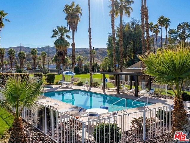 3081 Regency Drive, Palm Springs, CA 92264