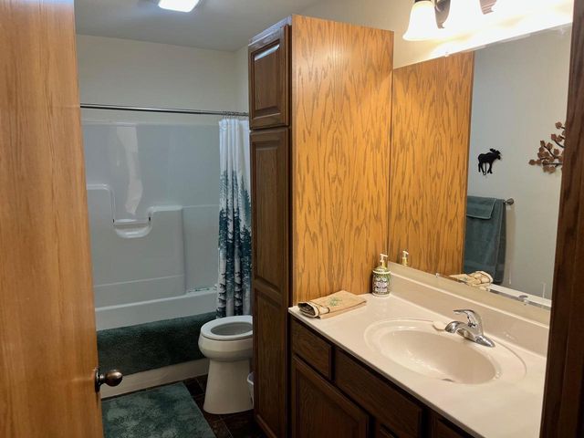 1197 S Cree Dr, Friendship, WI 53934