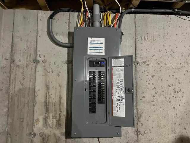 1197 S Cree Dr, Friendship, WI 53934