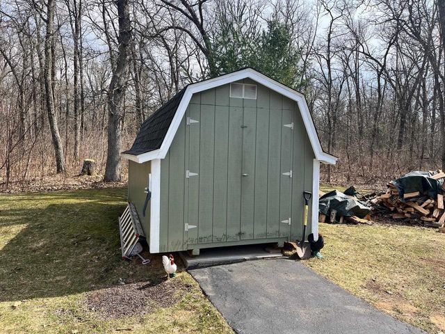 1197 S Cree Dr, Friendship, WI 53934