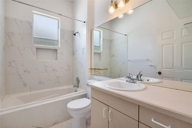 216 BOXWOOD DRIVE, Davenport, FL 33837