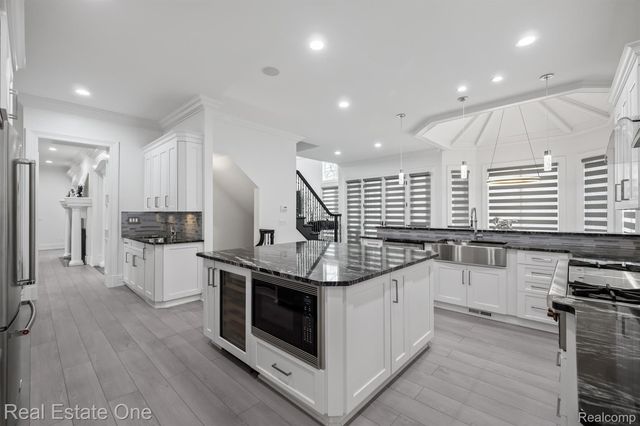 1343 Orchard Ridge Road, Bloomfield Hills, MI 48304