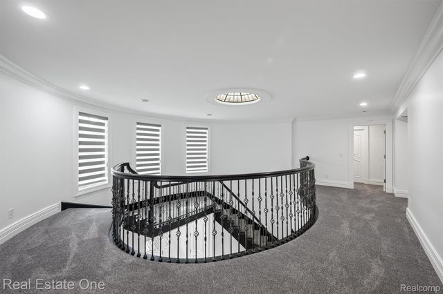 1343 Orchard Ridge Road, Bloomfield Hills, MI 48304
