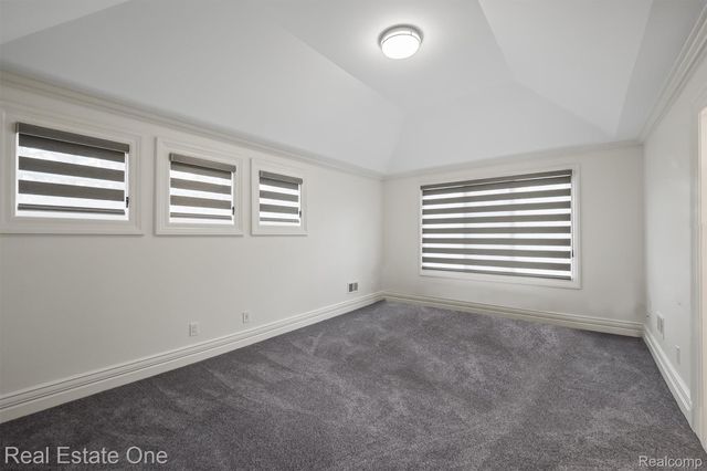 1343 Orchard Ridge Road, Bloomfield Hills, MI 48304