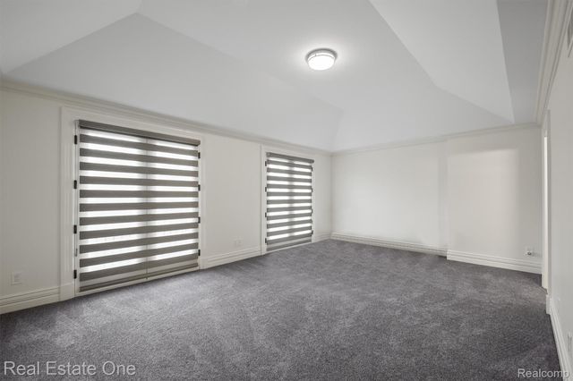 1343 Orchard Ridge Road, Bloomfield Hills, MI 48304
