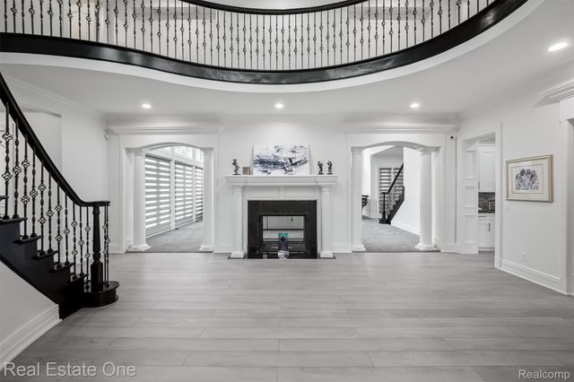 1343 Orchard Ridge Road, Bloomfield Hills, MI 48304
