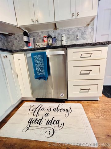 401 High Street, Eufaula, OK 74432