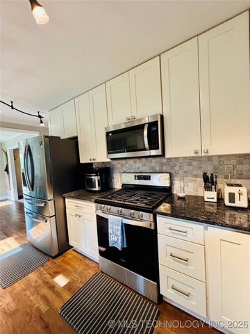 401 High Street, Eufaula, OK 74432