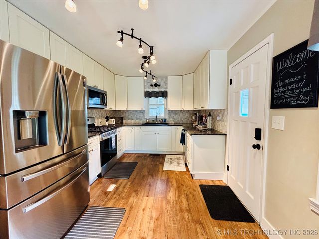 401 High Street, Eufaula, OK 74432