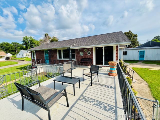 401 High Street, Eufaula, OK 74432