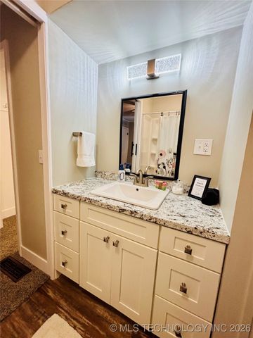 401 High Street, Eufaula, OK 74432