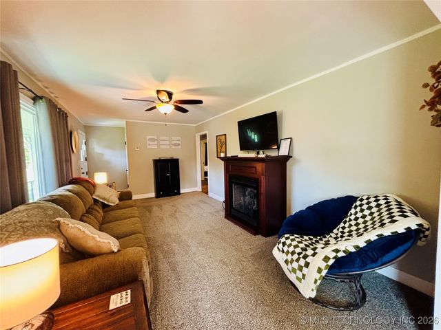 401 High Street, Eufaula, OK 74432