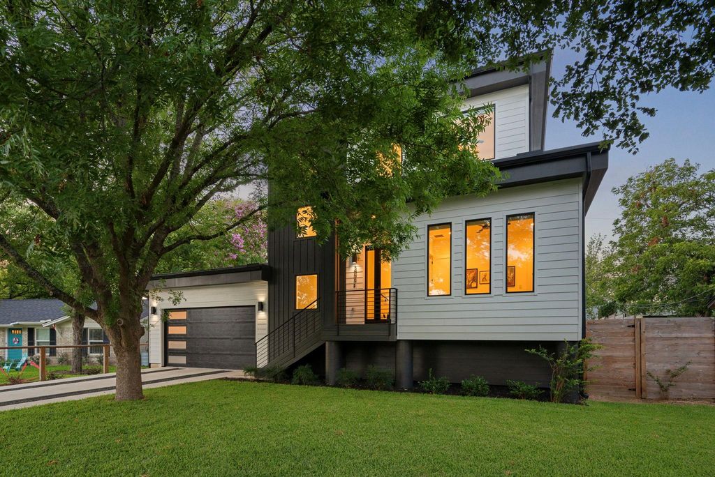 3008 Firwood DR, Austin, TX 78757