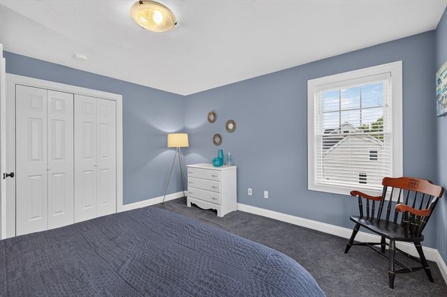 20 Kelly Ln, Brockton, MA 02301