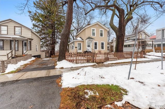 819 Lemoyne Avenue, Syracuse, NY 13208