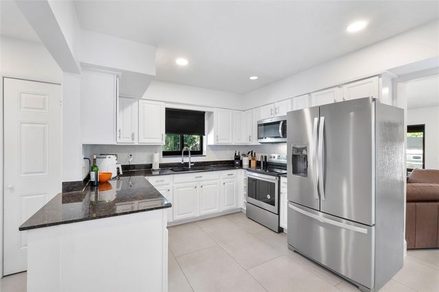 1881 NE 27th Street, Lighthouse Point, FL 33064