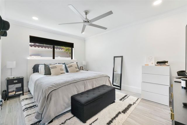 1881 NE 27th Street, Lighthouse Point, FL 33064