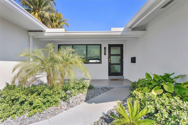 1881 NE 27th Street, Lighthouse Point, FL 33064