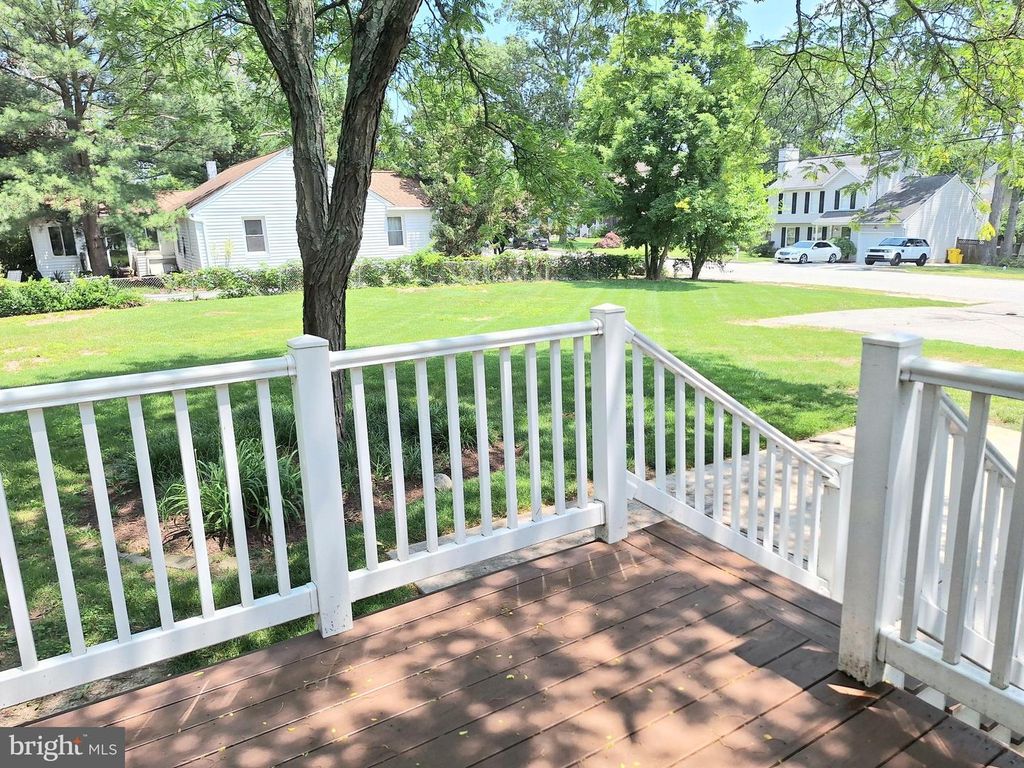 2 MADARY RD, Severna Park, MD 21146