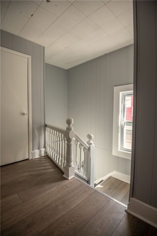 780 S Irvine Ave, Sharon, PA 16146