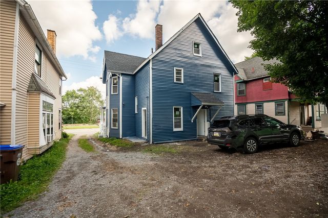 780 S Irvine Ave, Sharon, PA 16146