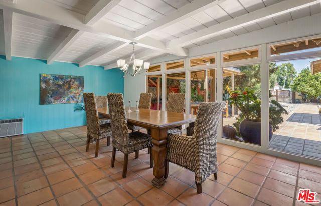 6033 Fulcher Avenue, Los Angeles, CA 91606
