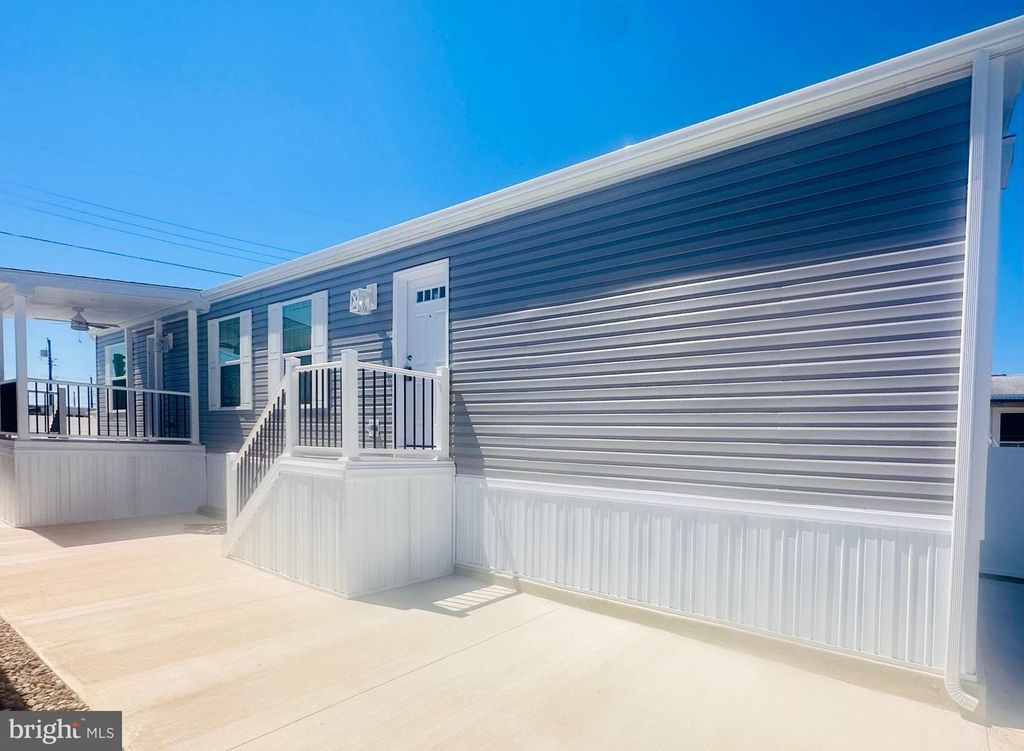 26 BENNETT RD, Wildwood, NJ 08260