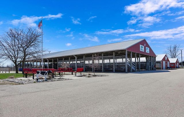 1036 58th ROAD, Union Grove, WI 53182