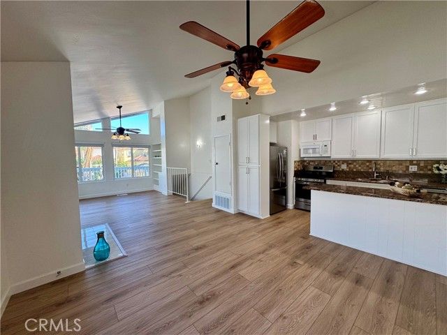 405 20th A, Huntington Beach, CA 92648