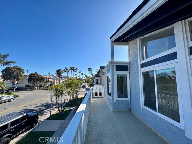 405 20th A, Huntington Beach, CA 92648