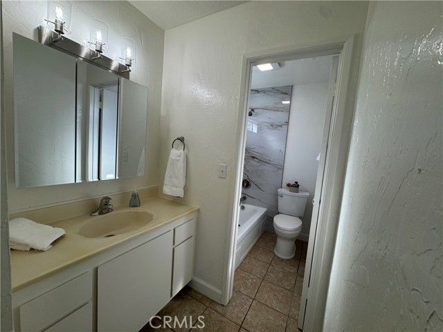 405 20th A, Huntington Beach, CA 92648